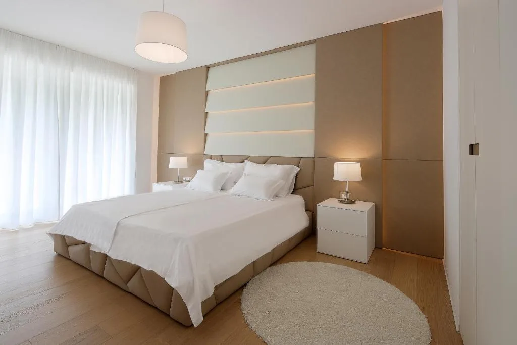 S1 Ičići — bathroom